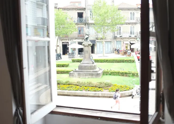 Porto Downtown Hostel